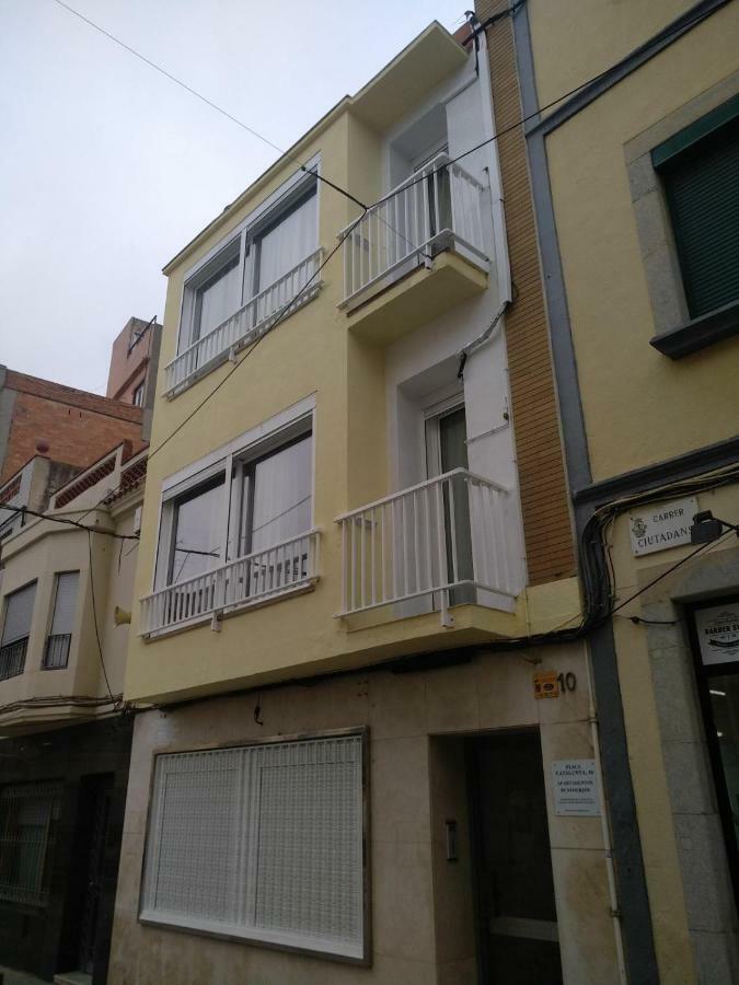 Apartamentos Bcntourism Пинеда-де-Мар Экстерьер фото